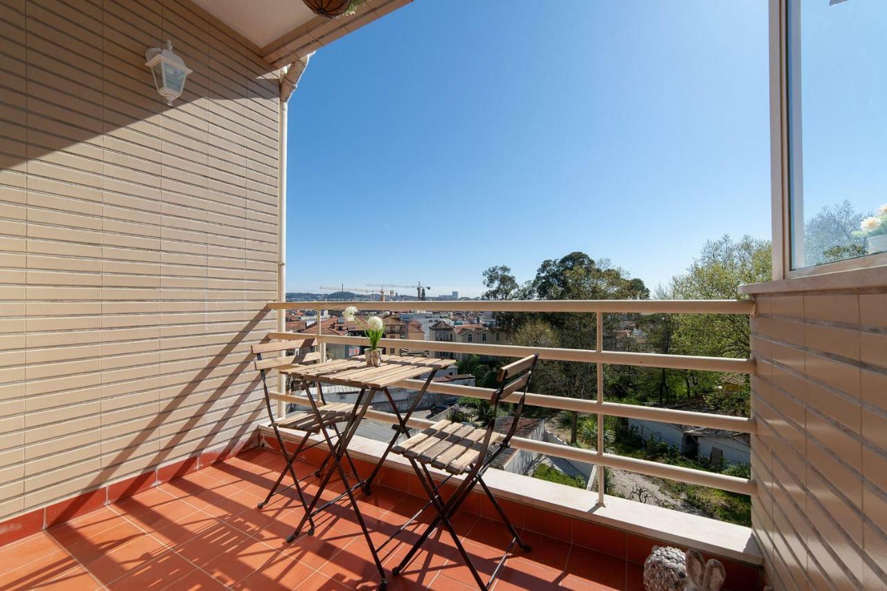 Apartamento Sunny View To The Tower OOporto Exterior foto